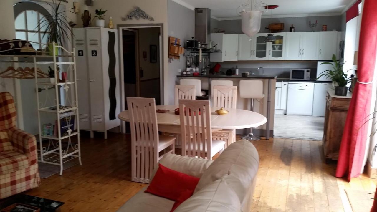 Appartement La Loob Gites De Daumesnil Etage Morlaix Exterior photo